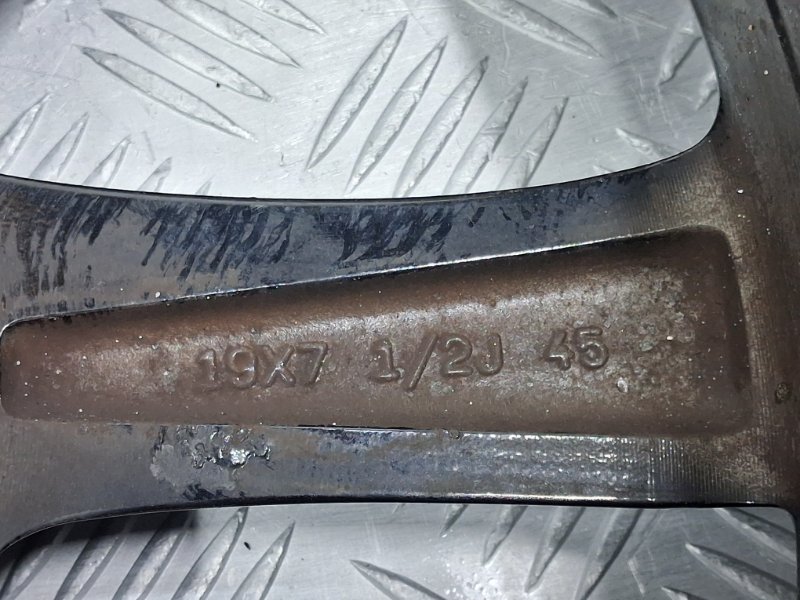 Диски титан комплект R19 6 2012- GJ 2.2 diesel Диски титан комплект R19 6 2012- GJ 2.2 diesel