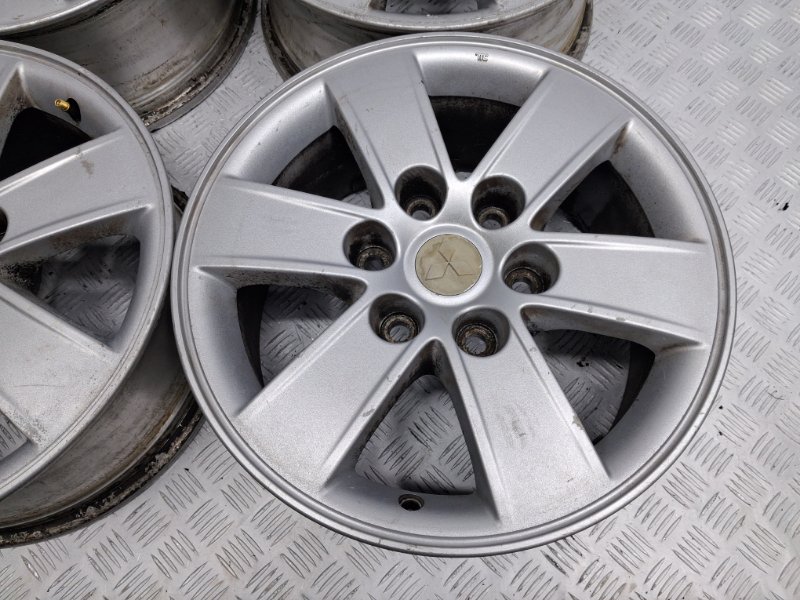 Диски титан комплект R17 Pajero Wagon 2006-2022 4 3.2 Дизель 4M41