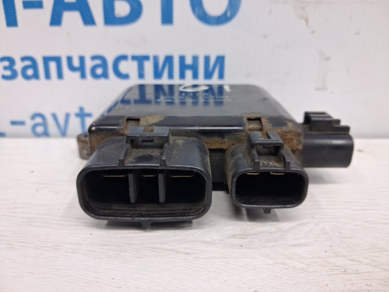 Блок управления вентиляторами Mitsubishi Lancer 9 1.6 бензин 4G18