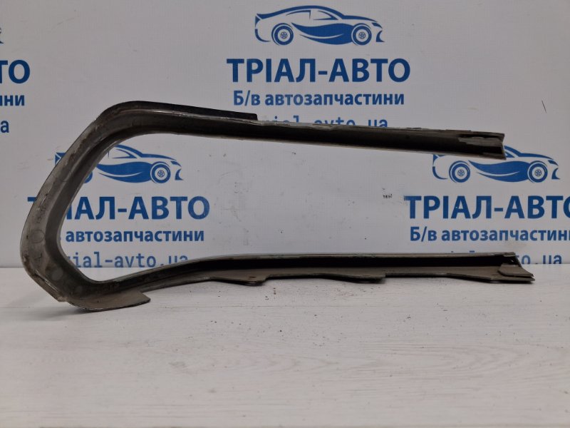 Накладка левая Pajero Sport 1996-2008 K9 2.5 Diesel 4D56