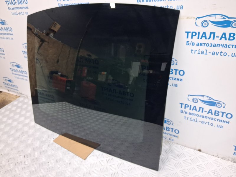 Стекло панорамной крыши переднее Kia Sportage SL 1.7 diesel D4FD