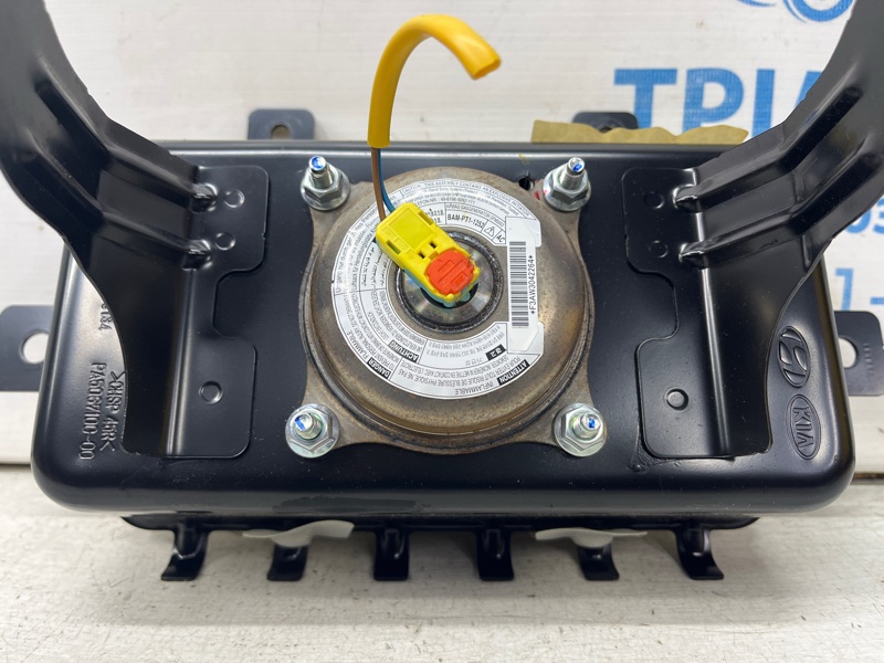 Подушка безопасности в торпеду Kia Sportage SL 1.7 diesel D4FD