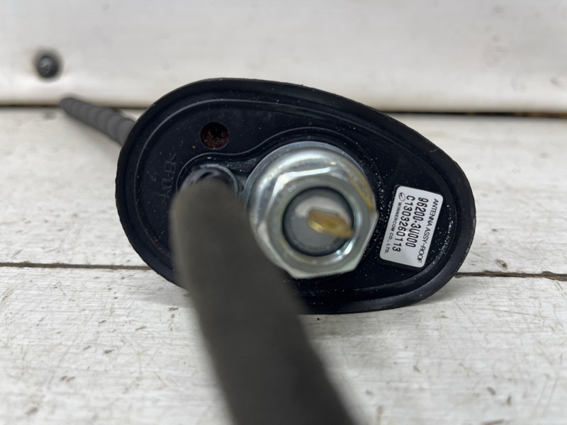 Антенна Kia Sportage SL 1.7 diesel D4FD