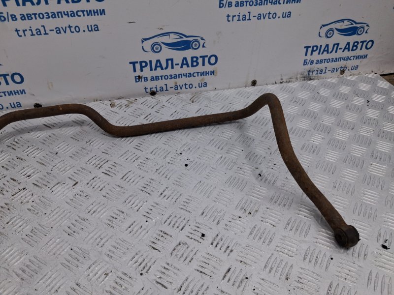 Стабилизатор задний Land Cruiser 1998-2007 J100 4.7