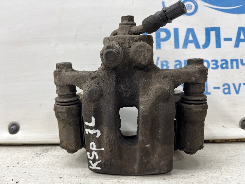 Суппорт задний левый Kia Sportage 2010-2016 SL 1.7 diesel D4FD 582102Y310 Б/У