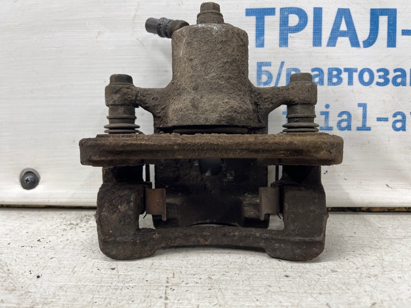 Суппорт задний левый Sportage 2010-2016 SL 1.7 diesel D4FD