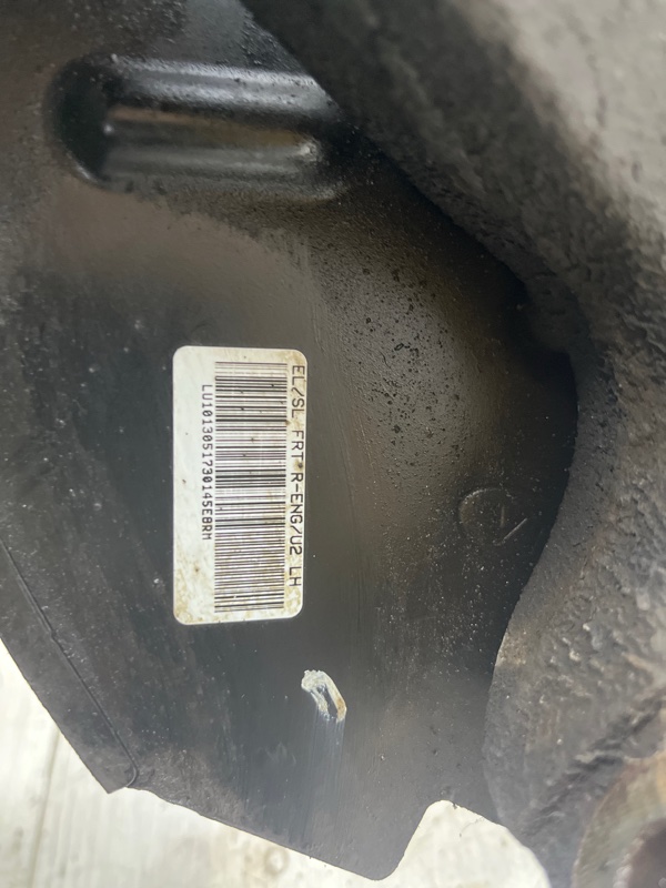 Кулак поворотный левый со ступицей Sportage 2010-2016 SL 1.7 diesel D4FD