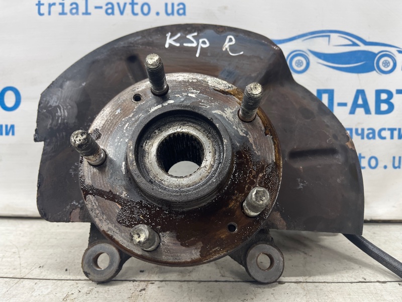 Кулак поворотный правый со ступицей Kia Sportage 2010-2016 SL 1.7 diesel D4FD 517163U000 Б/У