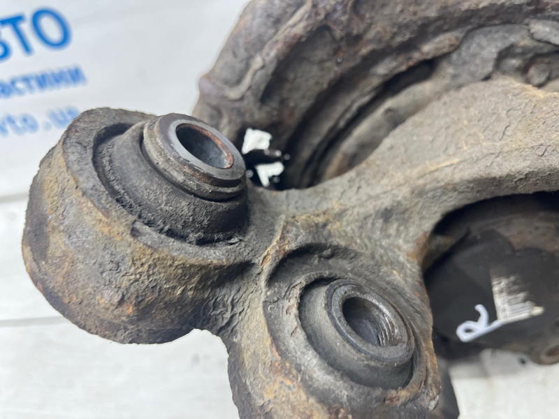 Цапфа задняя правая со ступицей Kia Sportage SL 1.7 diesel D4FD