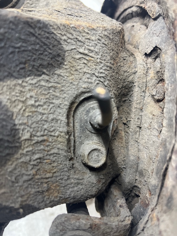 Цапфа задняя правая со ступицей Sportage 2010-2016 SL 1.7 diesel D4FD