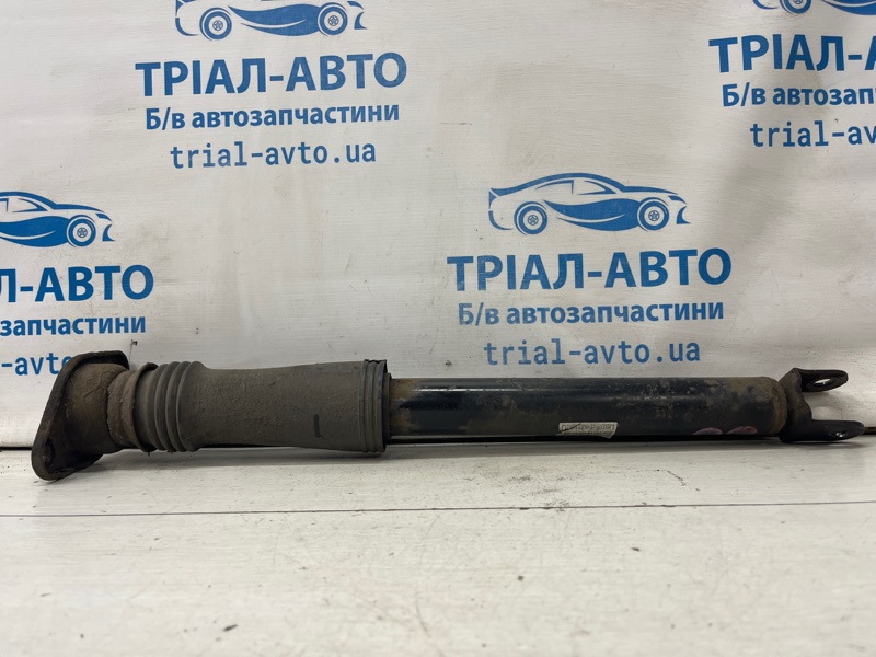 Амортизатор задний Kia Sportage 2010-2016 SL 1.7 diesel D4FD 553112Y350 Б/У