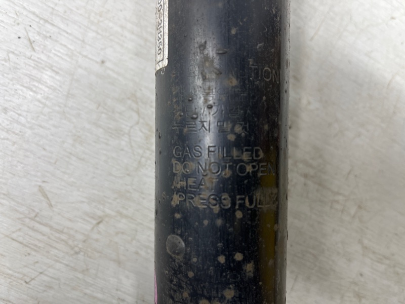 Амортизатор задний Sportage 2010-2016 SL 1.7 diesel D4FD