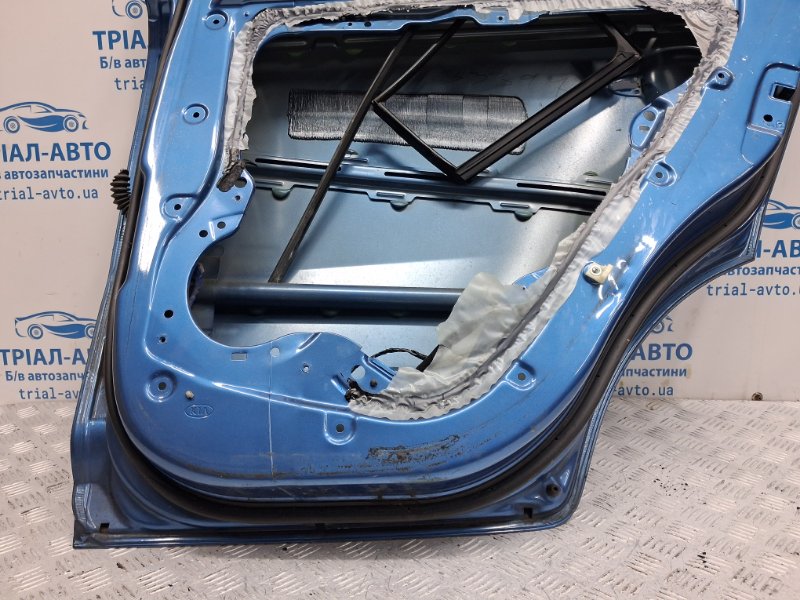 Дверь задняя правая Sportage 2010-2016 SL 1.7 diesel D4FD
