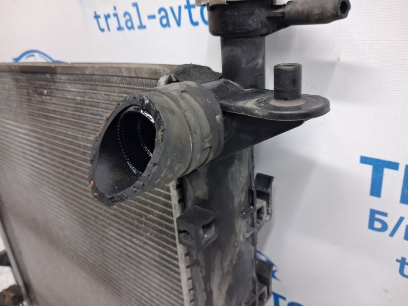 Радиатор основной Kia Sportage SL 1.7 diesel D4FD