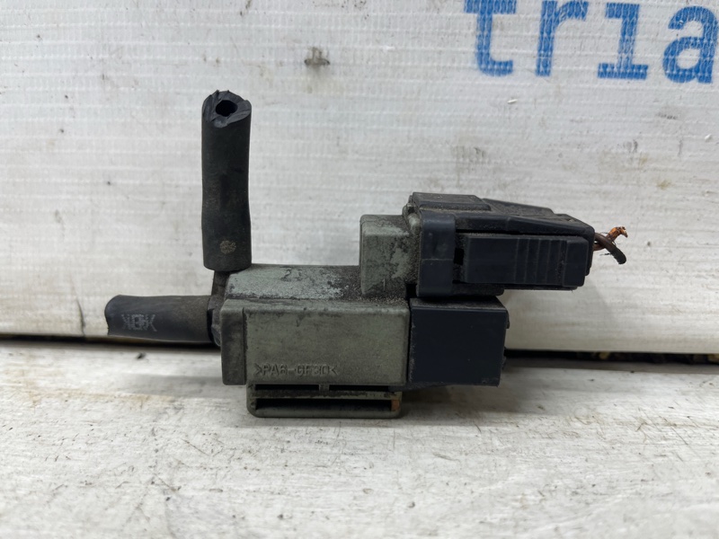 Клапан управления турбиной Kia Sportage 2010-2016 SL 1.7 diesel D4FD 351202A400 Б/У