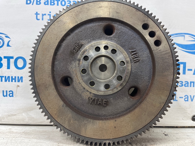 Маховик Kia Sportage 2010-2016 SL 1.7 diesel D4FD 23200-2A800 Б/У