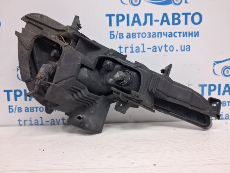 Фара противотуманная левая Sportage 2010-2016 SL 1.7 diesel D4FD