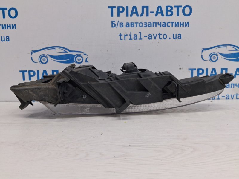Фара противотуманная правая Sportage 2010-2016 SL 1.7 diesel D4FD