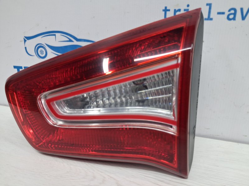 Фонарь задний внутренний правый Sportage 2010-2016 SL 1.7 diesel D4FD