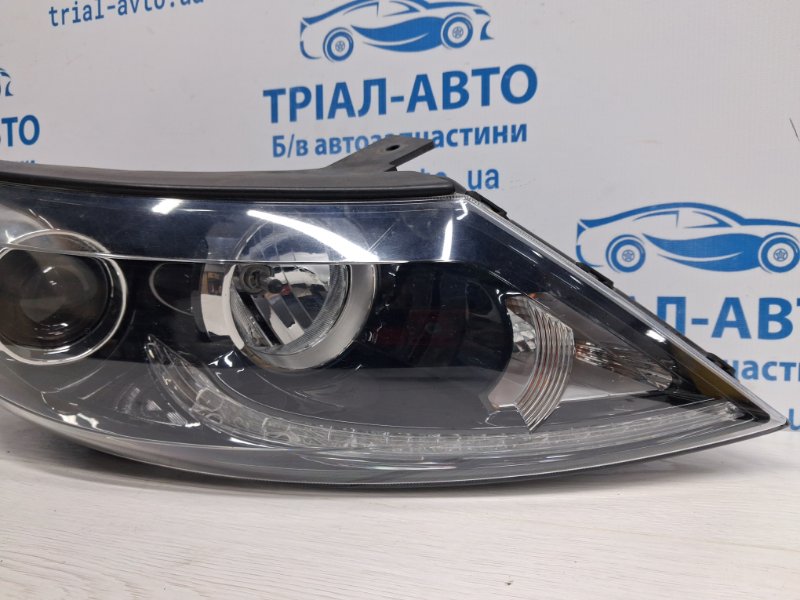 Фара правая галоген Kia Sportage SL 1.7 diesel D4FD
