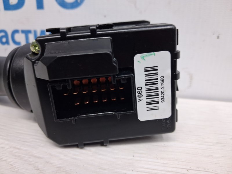 Переключатель подрулевой правый(дворники) Sportage 2010-2016 SL 1.7 diesel D4FD