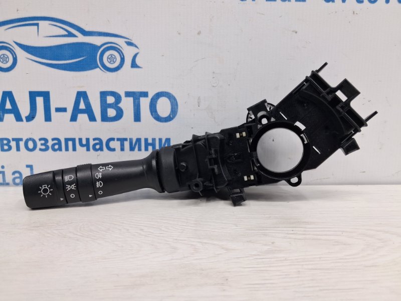 Переключатель подрулевой левый(поворотники) Kia Sportage 2010-2016 SL 1.7 diesel D4FD 934101M530 Б/У