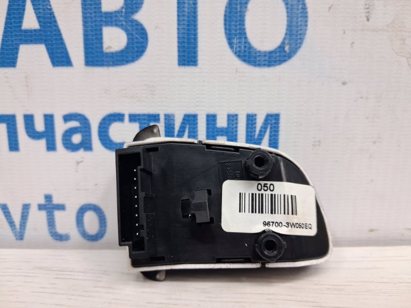 Кнопки руля Sportage 2010-2016 SL 1.7 diesel D4FD