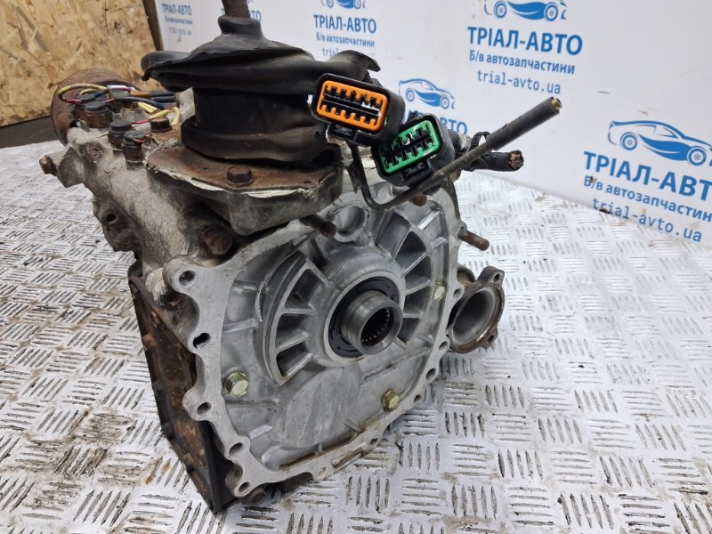 Раздаточная коробка Mitsubishi L200 KB 2.5 Diesel 4D56