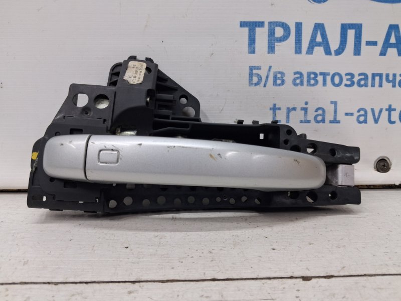 Ручка двери внешняя передняя левая Б/У