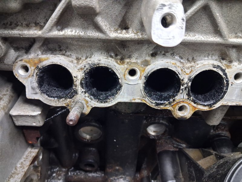 Двигатель I30 2011-2017 GD 1.6 diesel D4FB Двигатель I30 2011-2017 GD 1.6 diesel D4FB