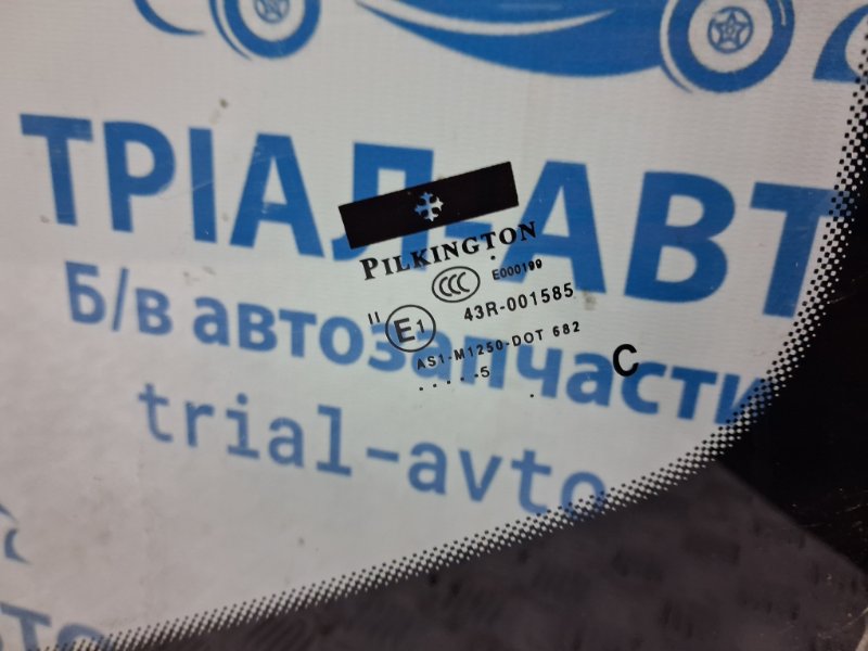Стекло лобовое Pajero Wagon 2006-2022 4 3.2 дизель