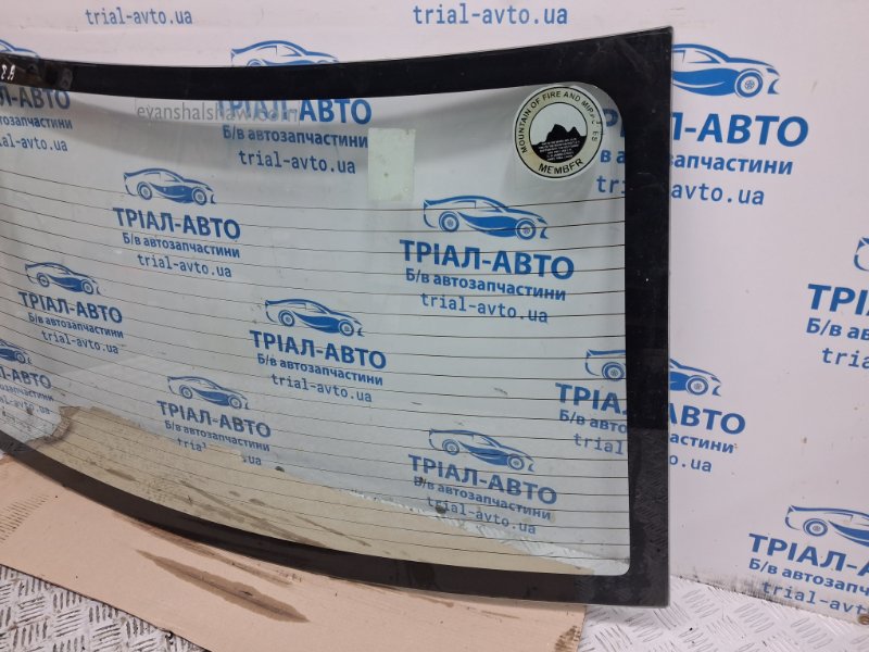 Стекло в кузов заднее Cruze 2009-2016 J300 1.6