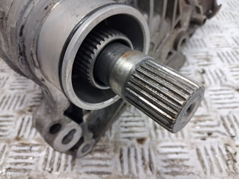 Раздаточная коробка Captiva 2006-2018 C140 2.2 diesel Z22D1