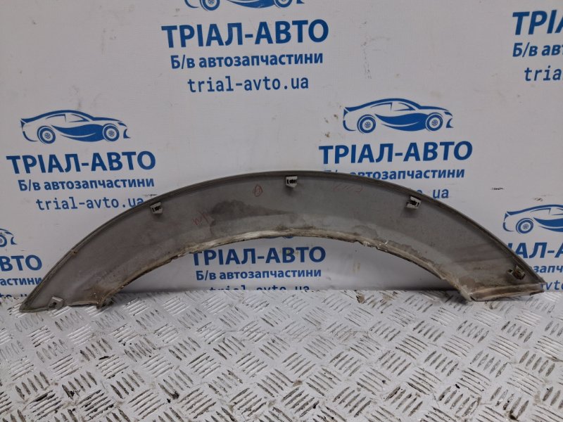 Накладка крыла передняя правая Pajero Wagon 1999-2006 3 3.2 Дизель 4M41