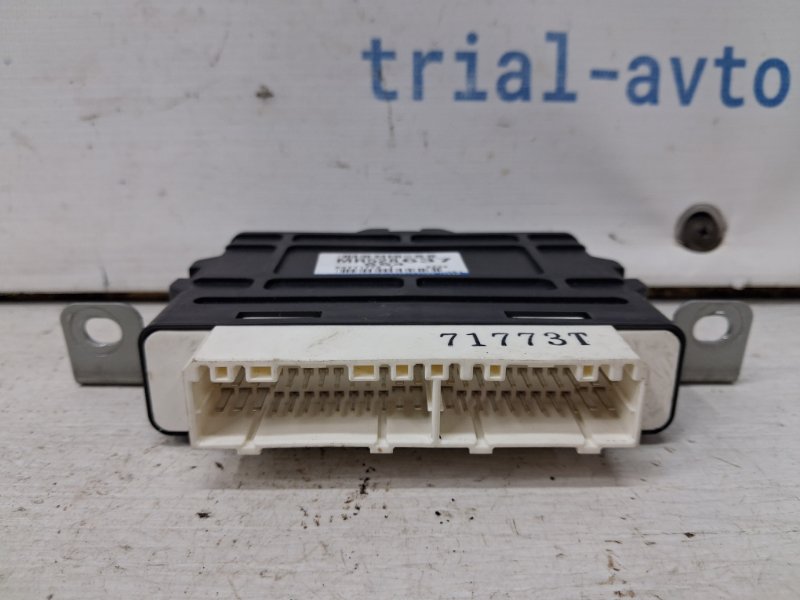 Блок управления Pajero Wagon 1999-2006 3 3.2 Дизель 4M41