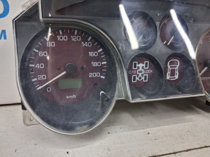 Приборная панель Pajero Wagon 1999-2006 3 3.2 Дизель 4M41