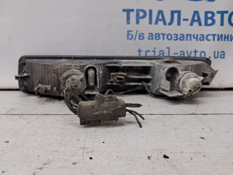 Катафот левый Pajero Wagon 1999-2006 3 3.2 Дизель 4M41