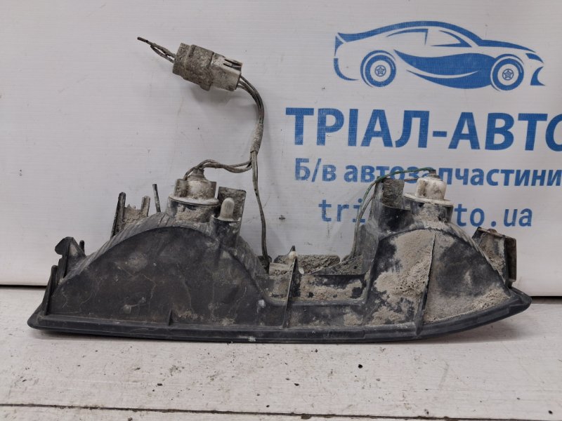 Катафот правый Pajero Wagon 1999-2006 3 3.2 Дизель 4M41