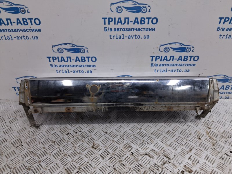 Бампер задний Mitsubishi Pajero Wagon 1999-2006 3 3.2 Дизель 4M41 MR533016 Б/У