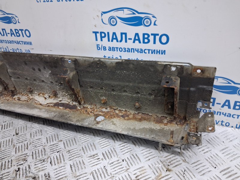 Бампер задний Pajero Wagon 1999-2006 3 3.2 Дизель 4M41