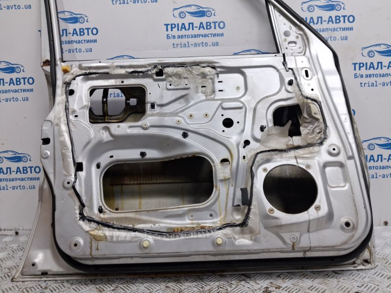 Дверь передняя левая Pajero Wagon 1999-2006 3 3.2 Дизель 4M41