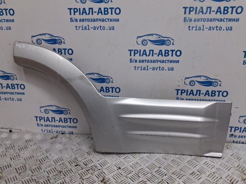 Накладка двери задняя правая Mitsubishi Pajero Wagon 1999-2006 3 3.2 Дизель 4M41 MR508194 Б/У