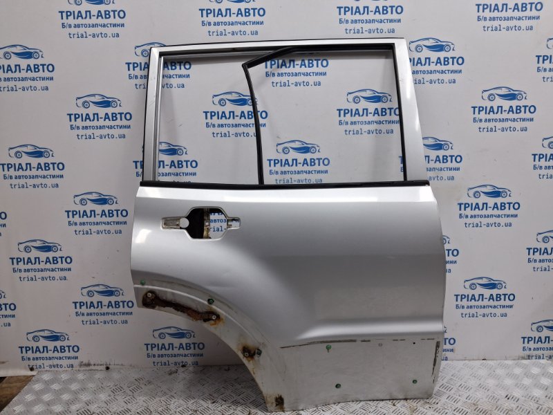 Дверь задняя правая Mitsubishi Pajero Wagon 1999-2006 3 3.2 Дизель 4M41 MR496880 Б/У