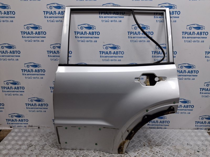 Дверь задняя левая Mitsubishi Pajero Wagon 1999-2006 3 3.2 Дизель 4M41 MR496879 Б/У