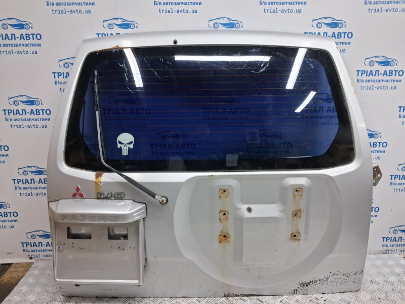 Крышка багажника Mitsubishi Pajero Wagon 1999-2006 3 3.2 Дизель 4M41 MR508408 Б/У