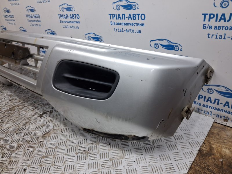 Бампер передний Mitsubishi Pajero Wagon 3 3.2 Дизель 4M41