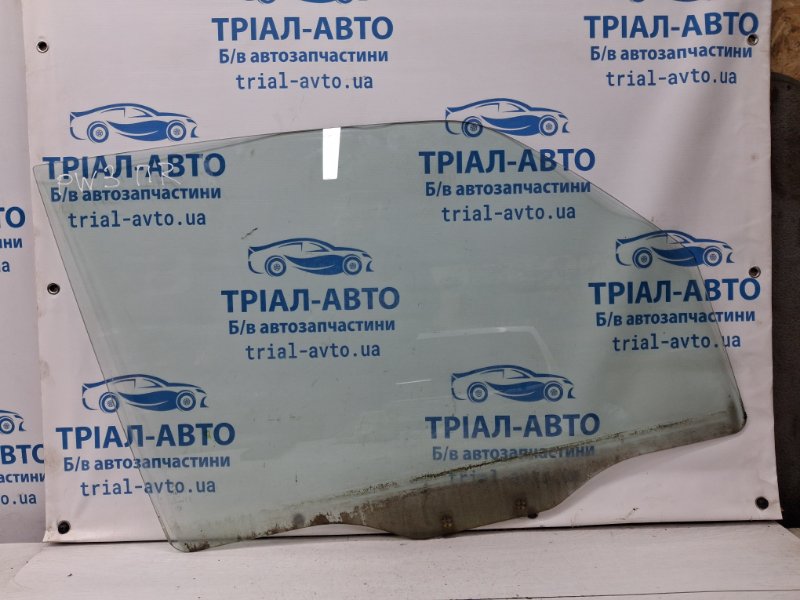 Стекло двери переднее правое Mitsubishi Pajero Wagon 1999-2006 3 3.2 Дизель 4M41 MR436974 Б/У