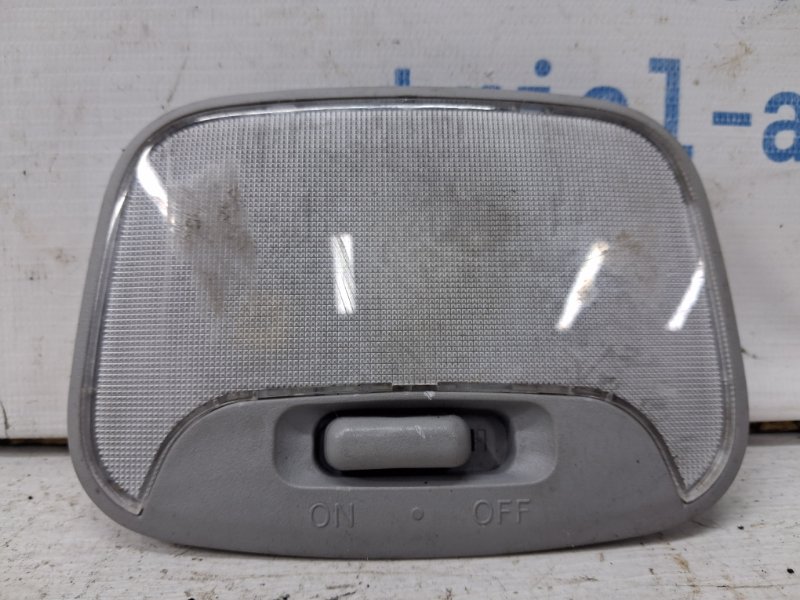 Плафон задний Mitsubishi Pajero Wagon 1999-2006 3 3.2 Дизель 4M41 MR748283 Б/У