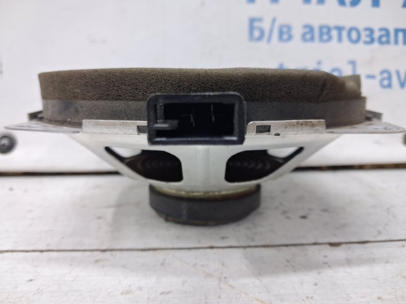 Динамик двери Mitsubishi Pajero Wagon 3 3.2 Дизель 4M41