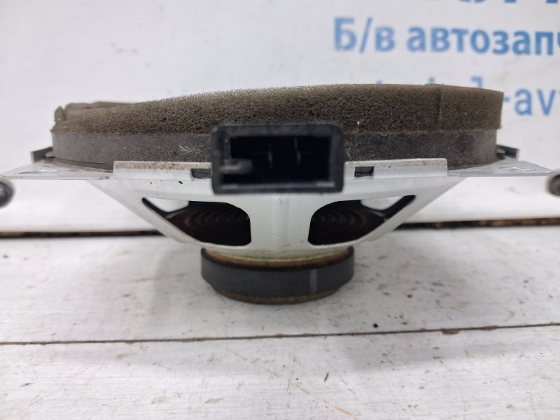 Динамик двери Mitsubishi Pajero Wagon 3 3.2 Дизель 4M41